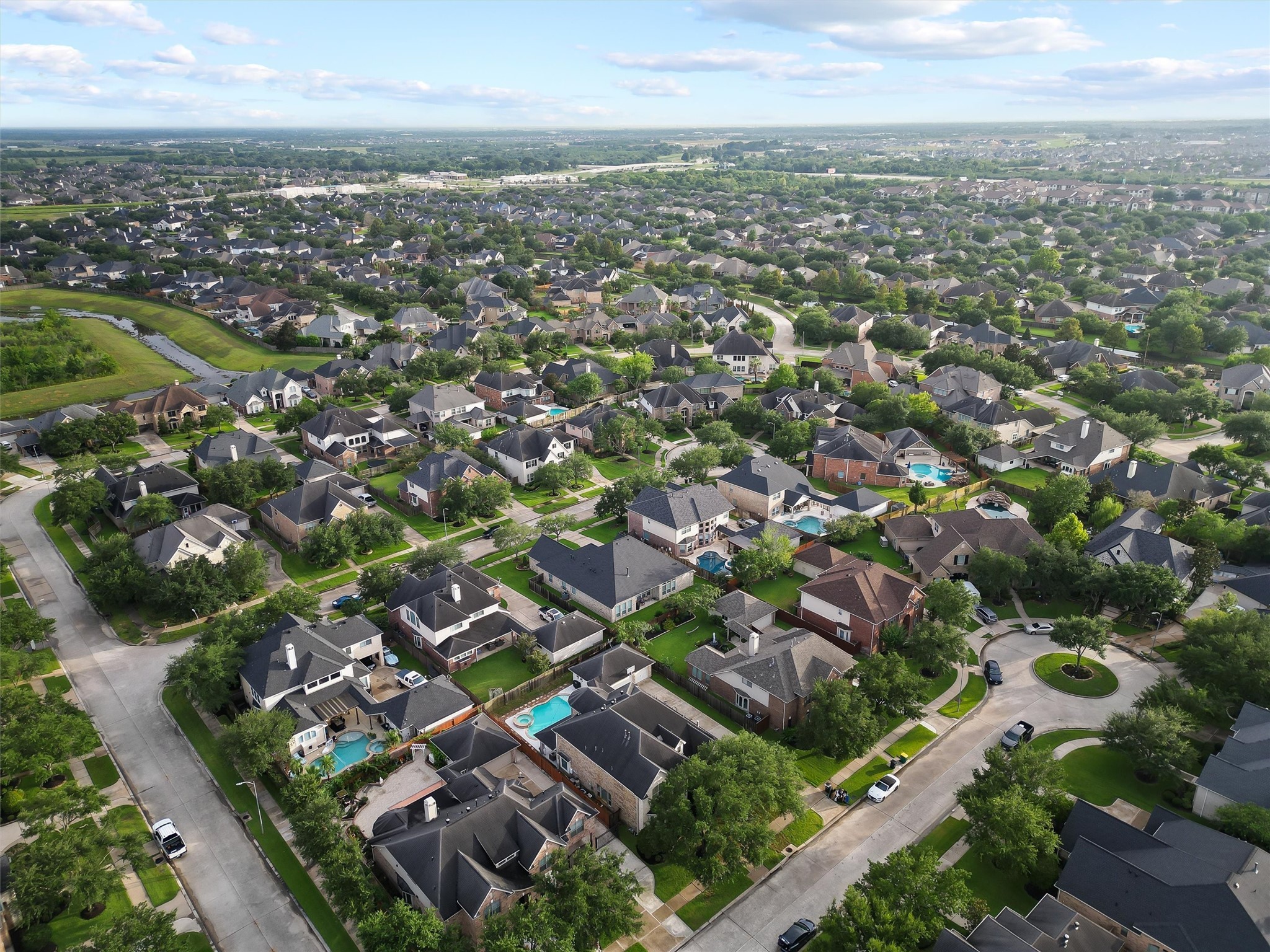 2818 Shallow Springs Court Manvel, TX 77578 - Photo 41 of 41 an aerial view of multiple house
