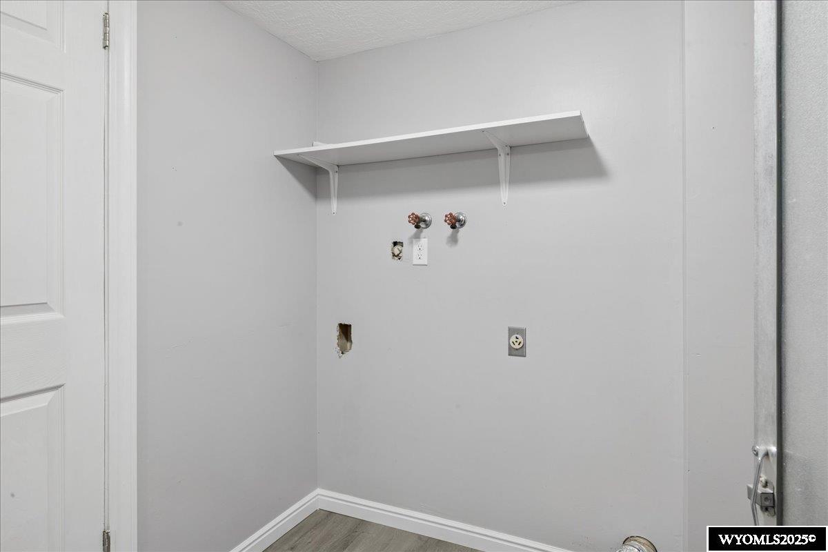 193 Southridge Road Evanston, WY 82930 - Photo 18 of 28