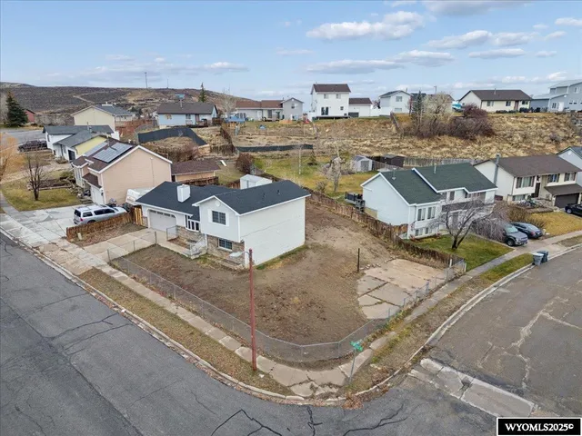 $397,000 | 193 Southridge Road, Evanston, WY 82930