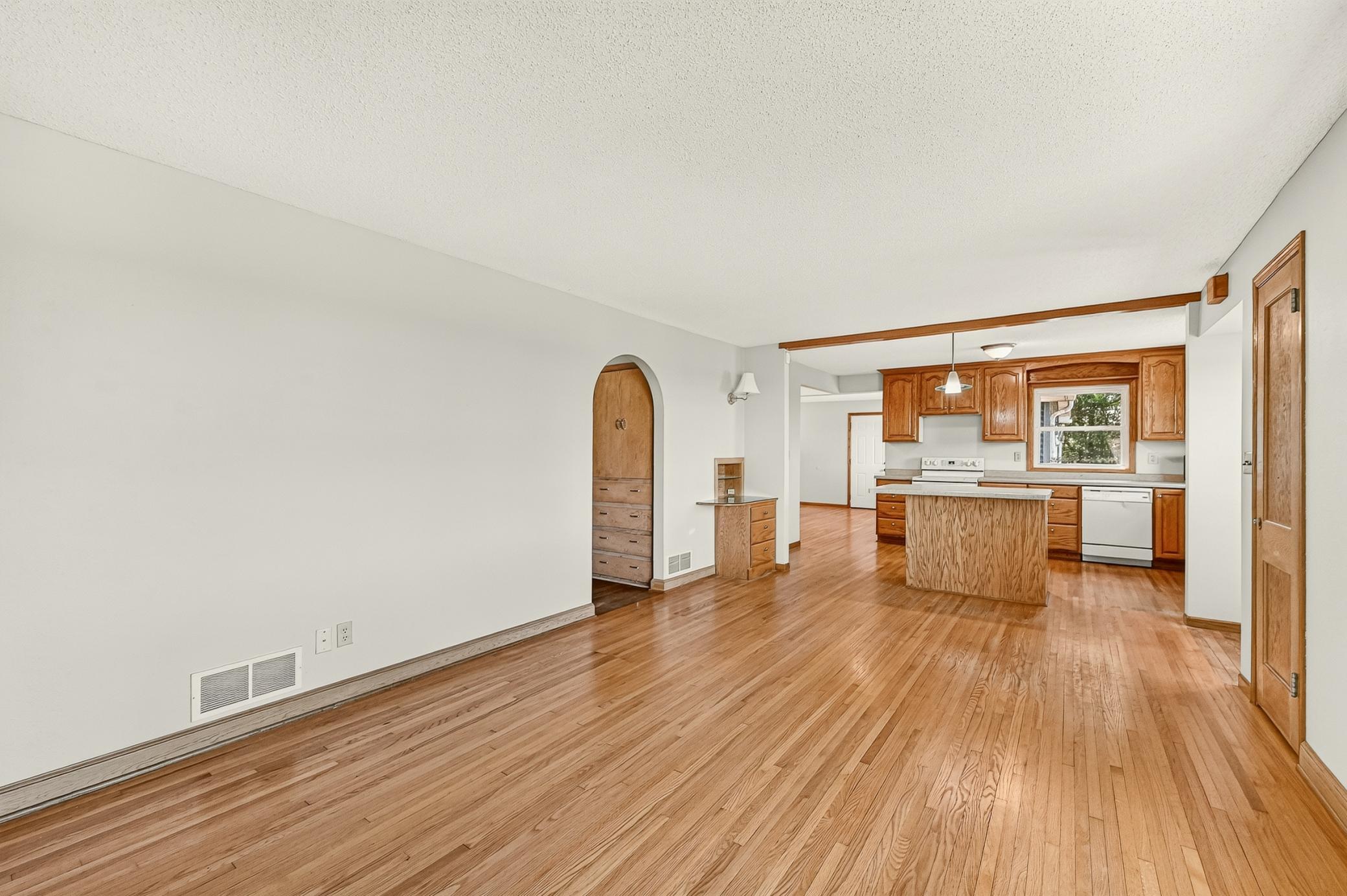 3010 55th Avenue Northeast Rochester, MN 55906 - Photo 3 of 23