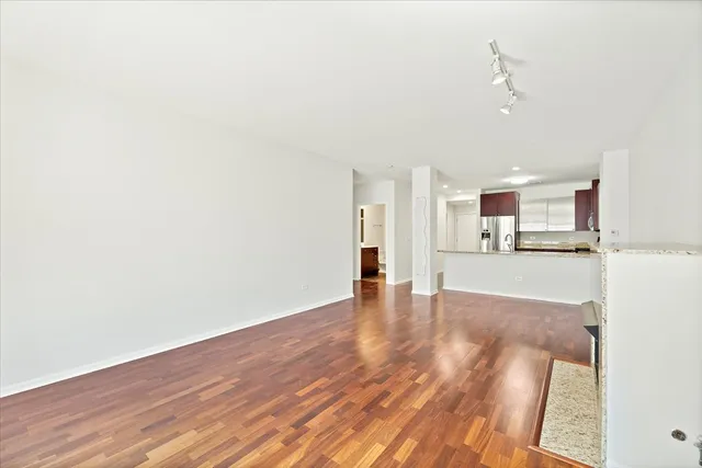 $529,500 | 520 North Halsted Street, Unit 310, Chicago, IL 60642