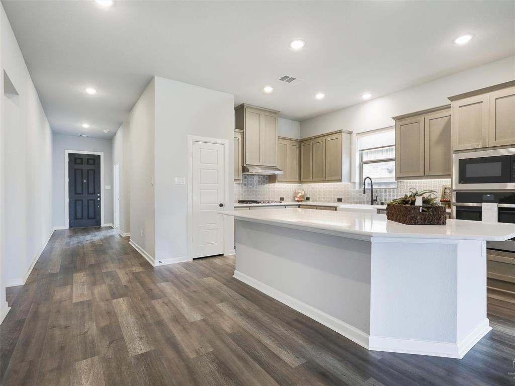 3705 Prickly Pear Road Little Elm, TX 75068 - Photo 8 of 33