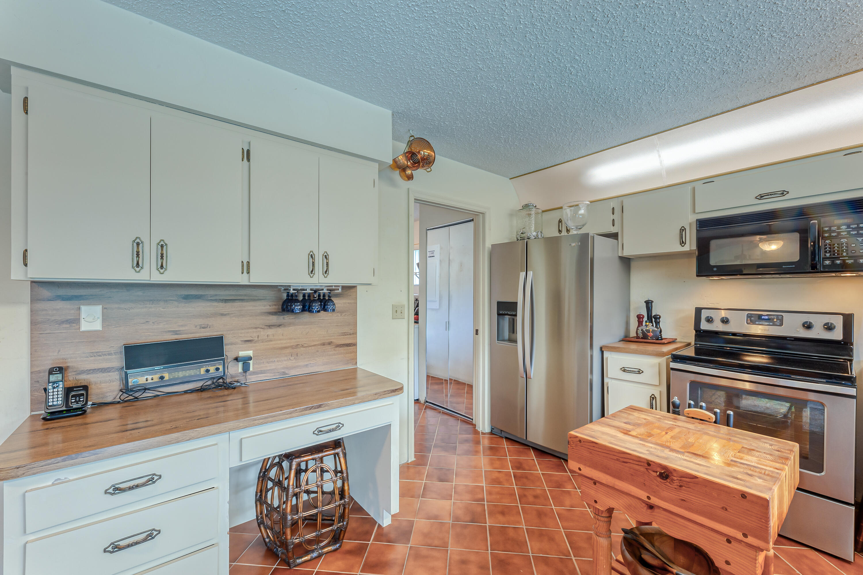 3375 Northwest 28th Terrace Boca Raton, FL 33434 - Photo 20 of 45 Kitchen