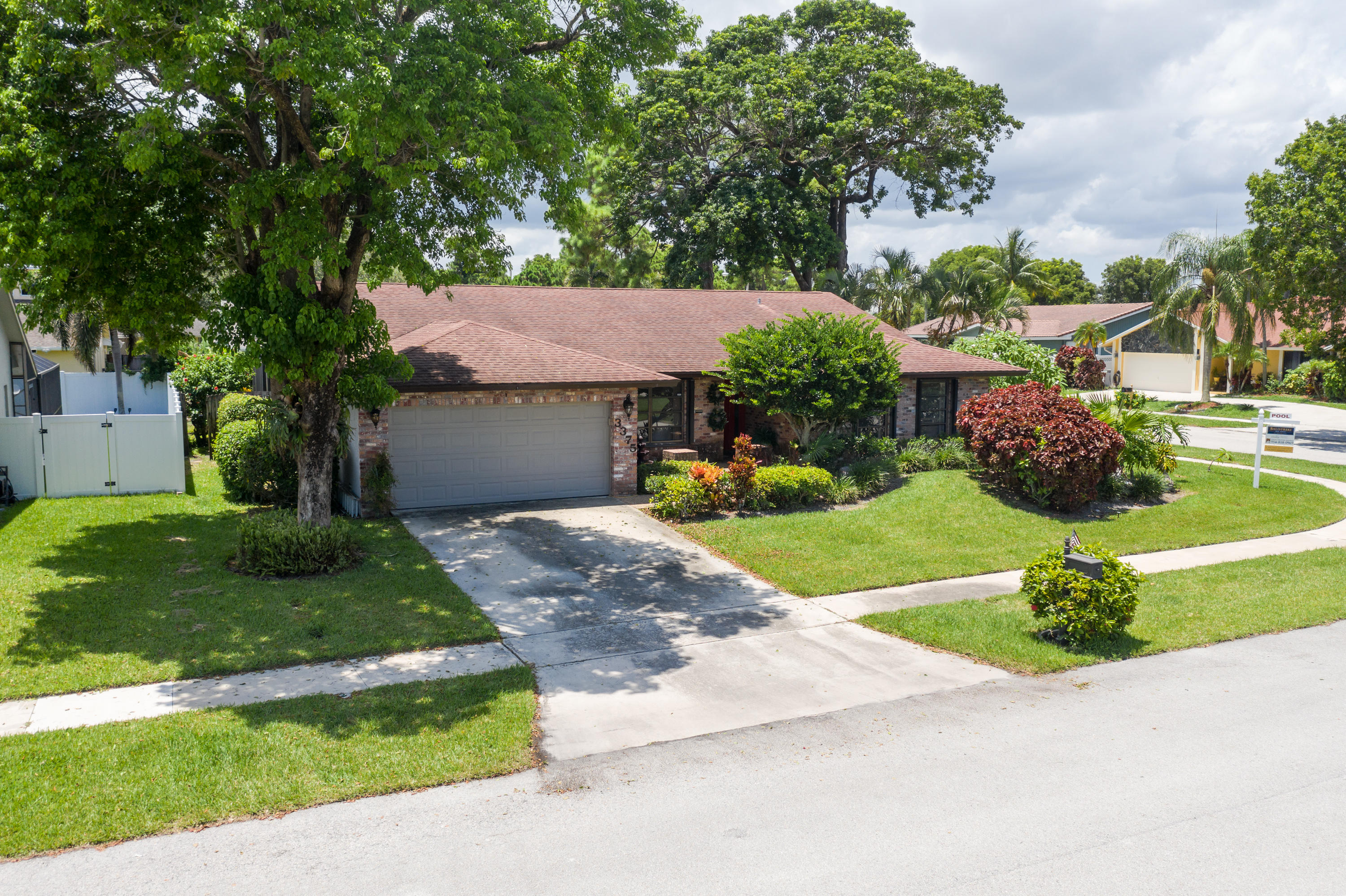 3375 Northwest 28th Terrace Boca Raton, FL 33434 - Photo 5 of 45 Expansive Views