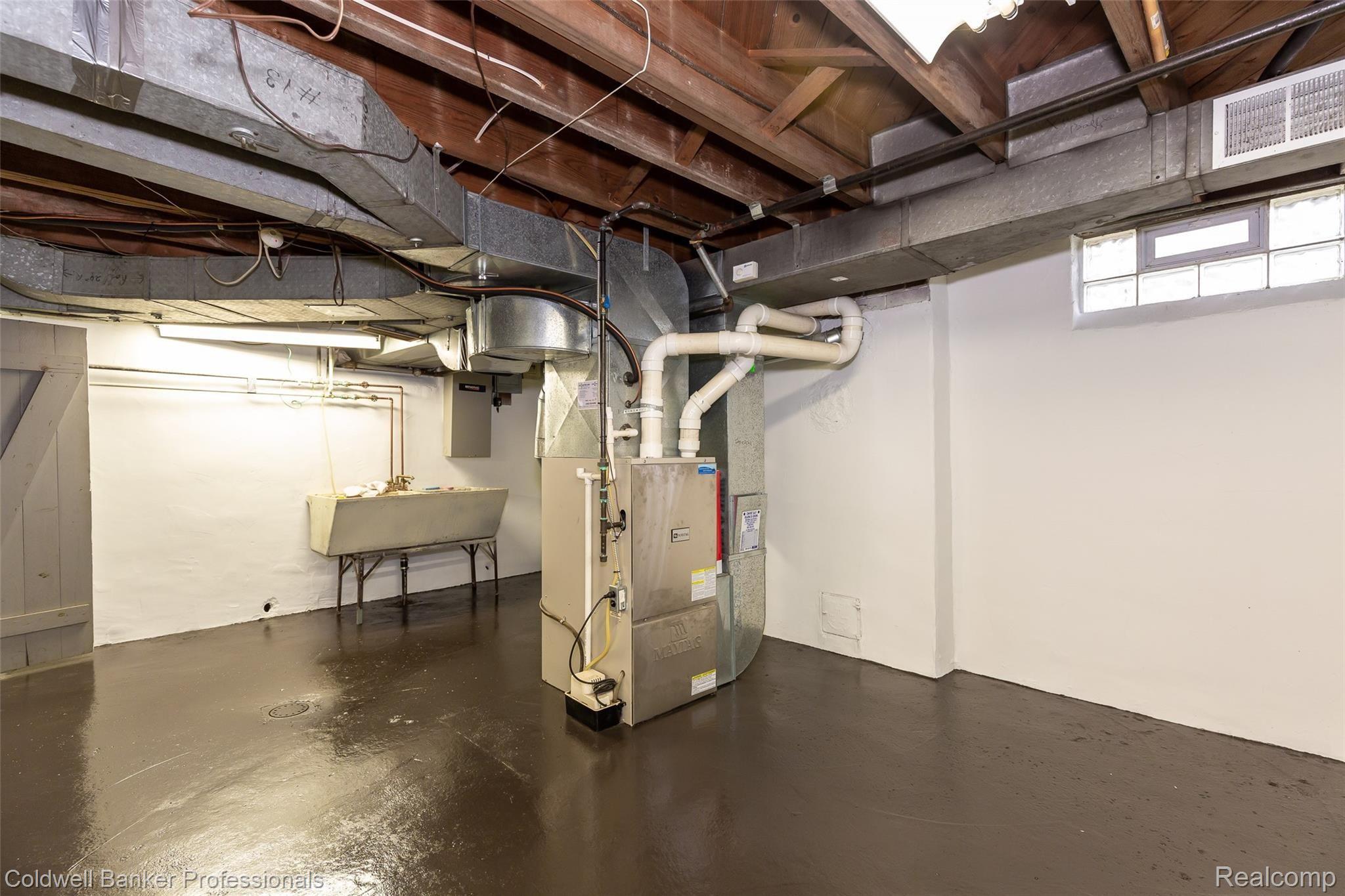 2321 West Wattles Road Troy, MI 48098 - Photo 29 of 45 Basement 1.jpg