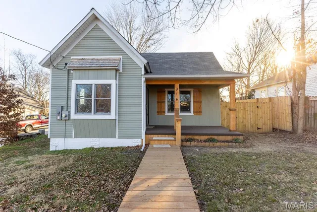 $146,000 | 916 Nooney Street, Poplar Bluff, MO 63901