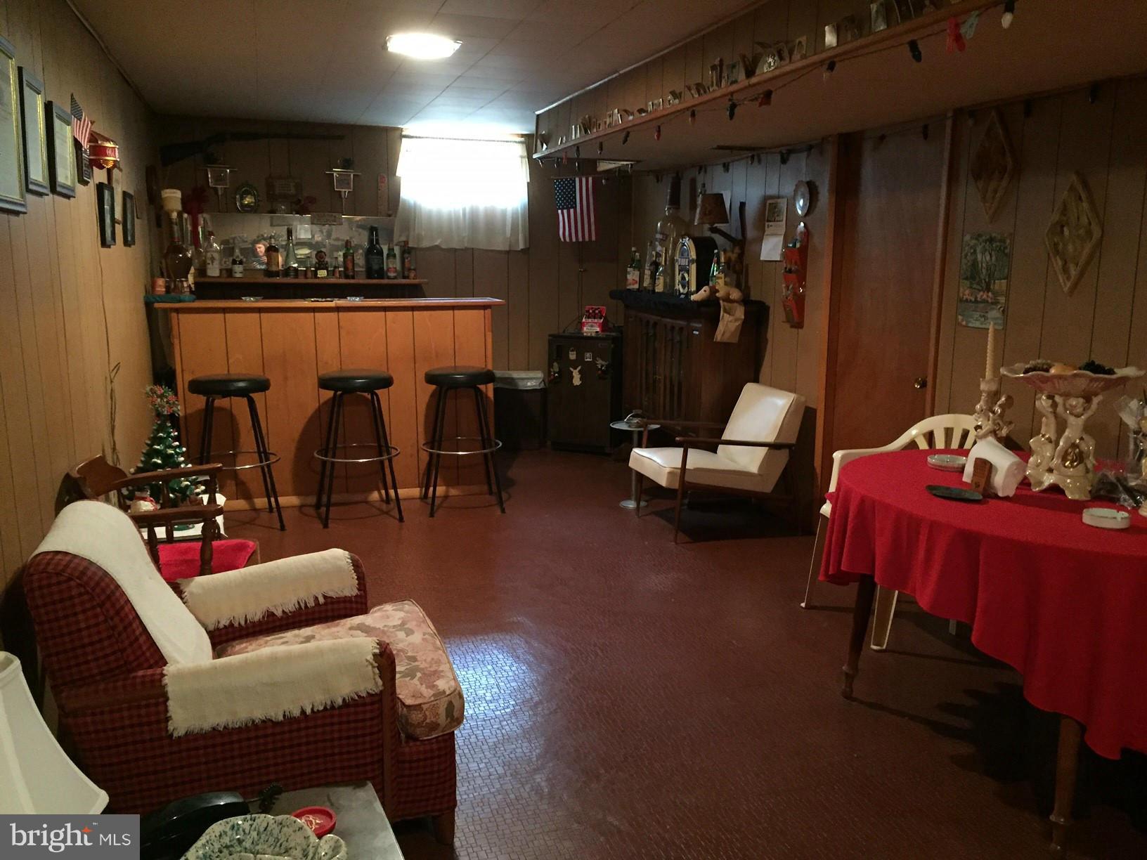 611 Jones Road Severn, MD 21144 - Photo 21 of 28 Family Room