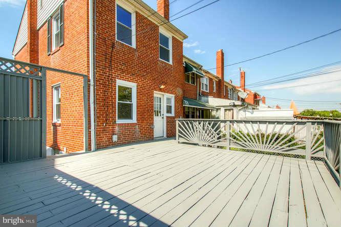543 Welbrook Road Baltimore, MD 21221 - Photo 26 of 28 a balcony with view of outdoor space