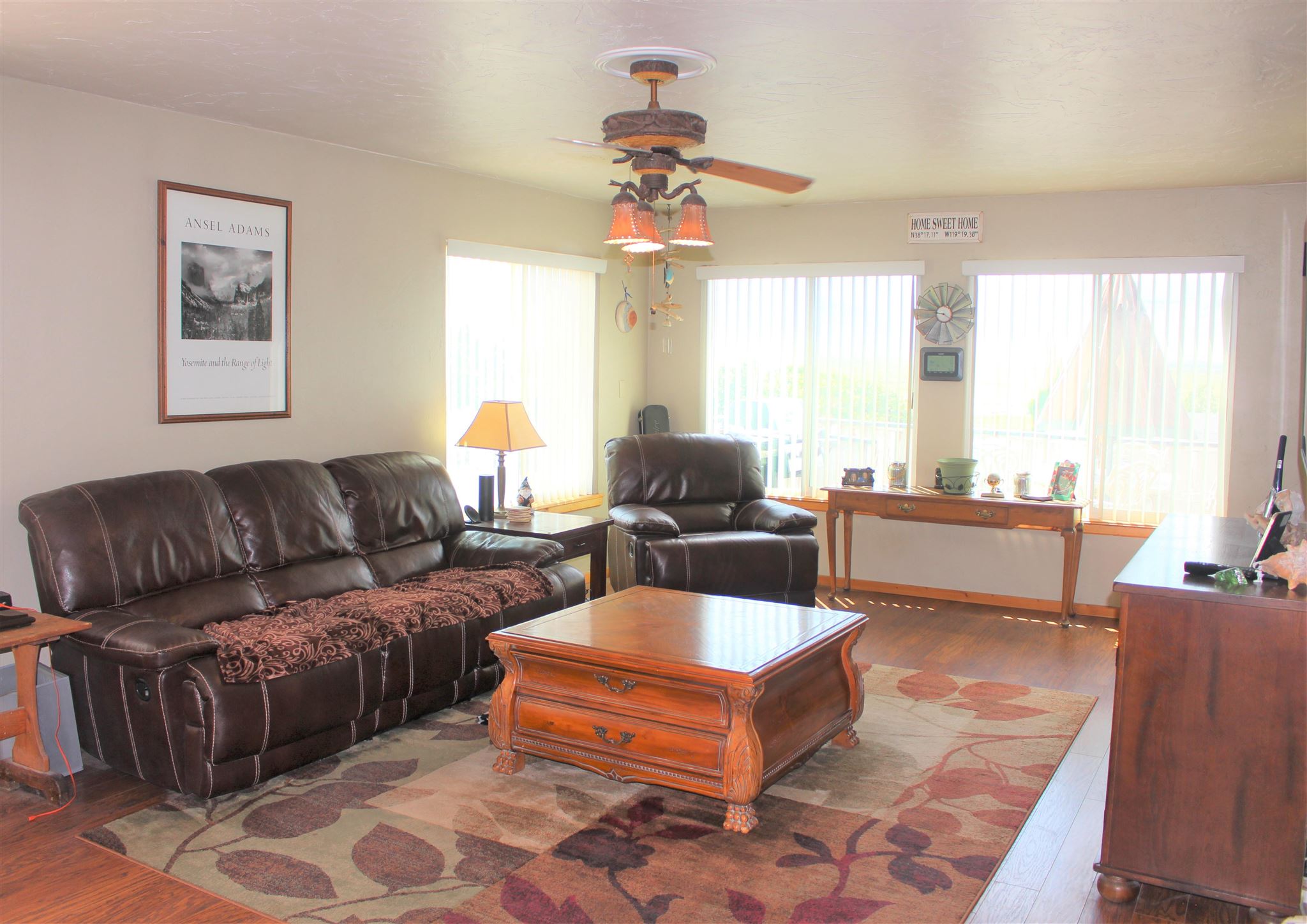 110 Rickey-Peak Bridgeport, CA 93517 - Photo 7 of 28 Gallery Image 7