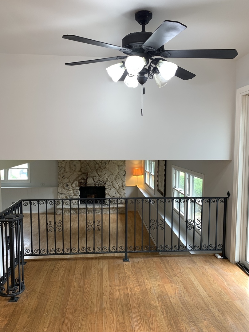 1210 Devonshire Drive Joliet, IL 60435 - Photo 17 of 35 a view of a interior of the house