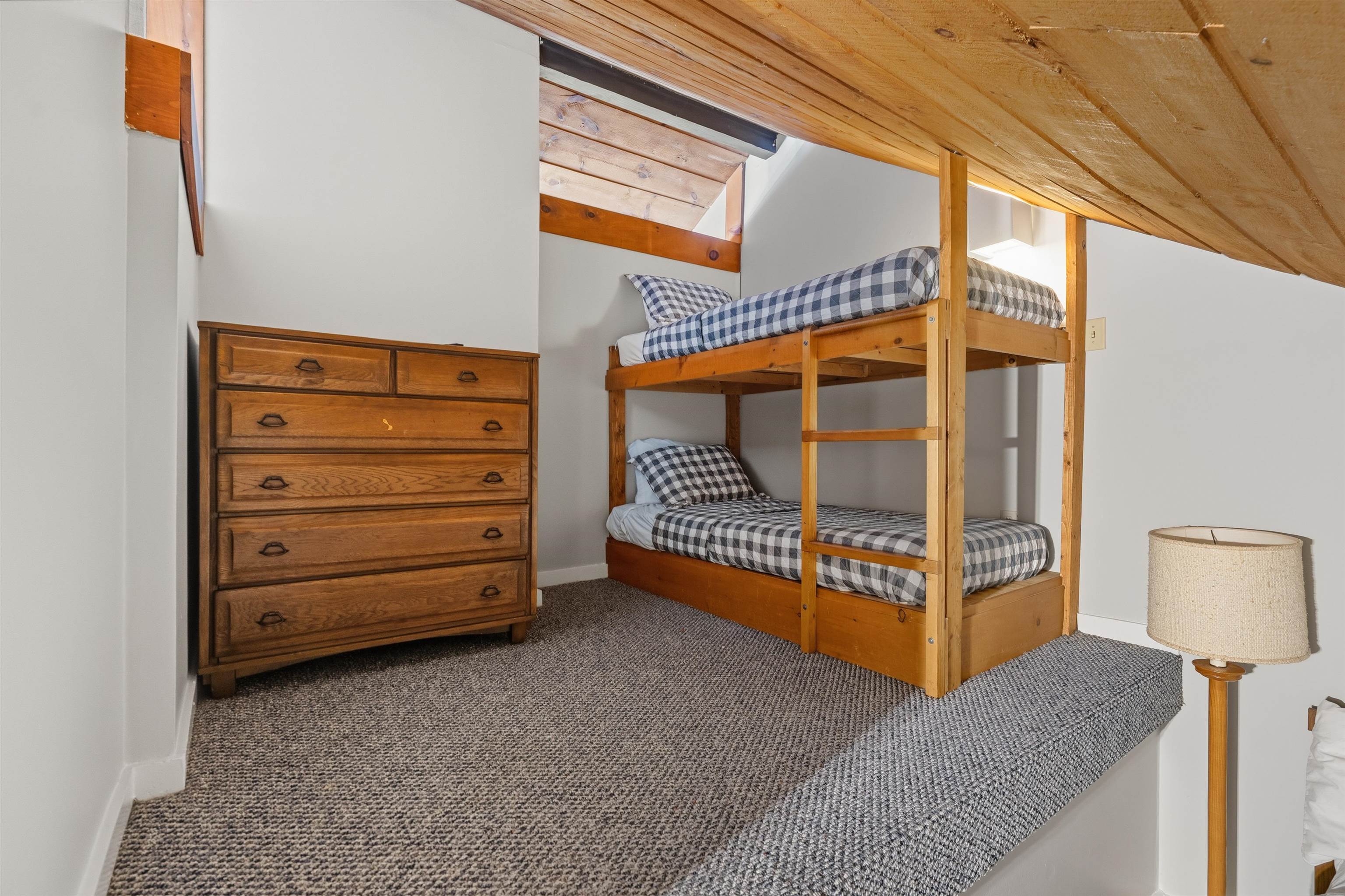 50 Fox Run Road, Unit 2 Lincoln, NH 03251 - Photo 20 of 27
