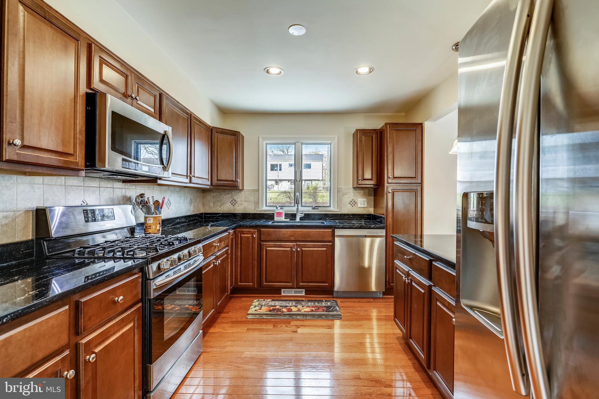 14202 Chesterfield Road Rockville, MD 20853 - Photo 14 of 61 Gallery Image 14