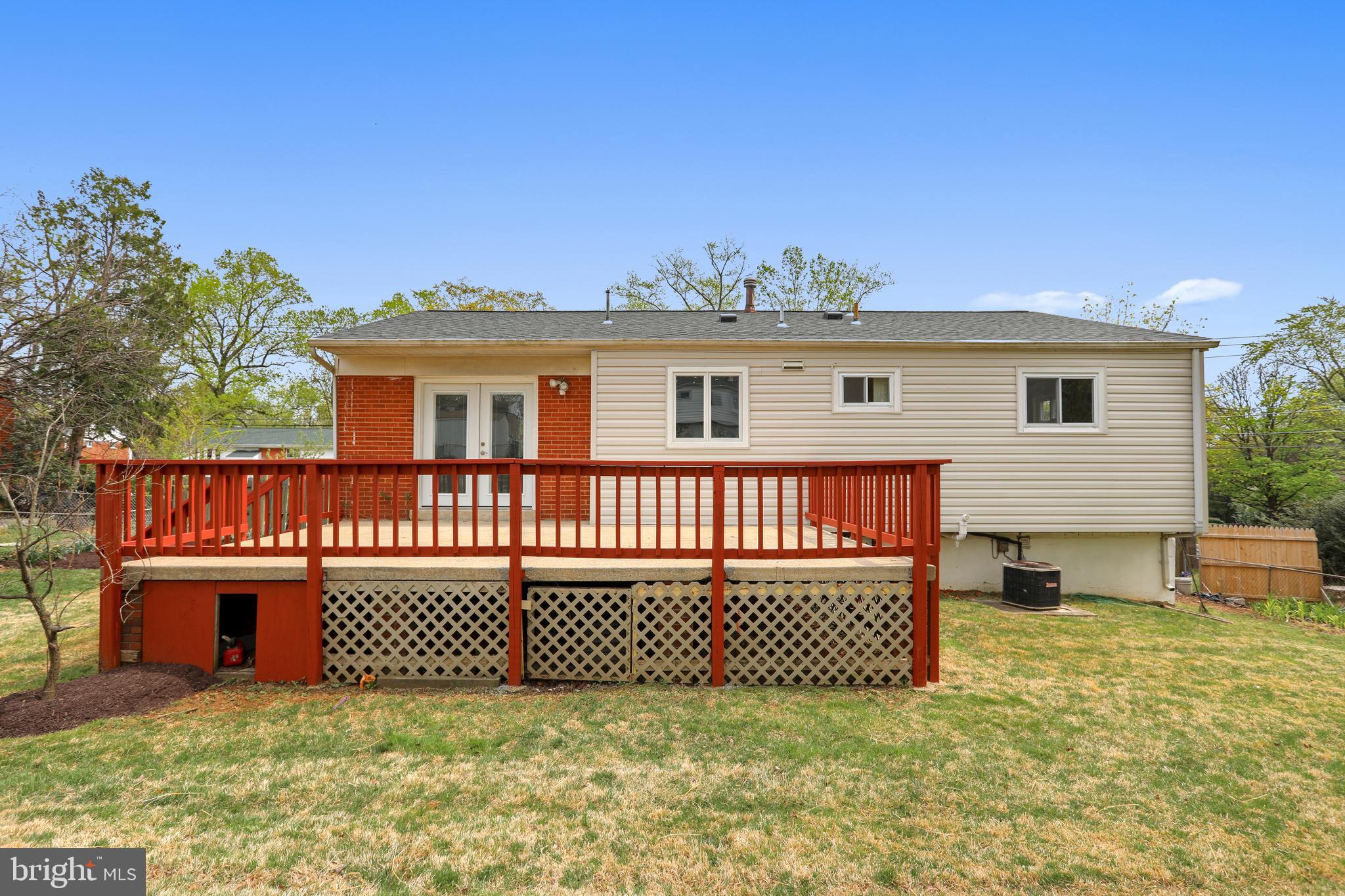 14202 Chesterfield Road Rockville, MD 20853 - Photo 44 of 61 Gallery Image 44