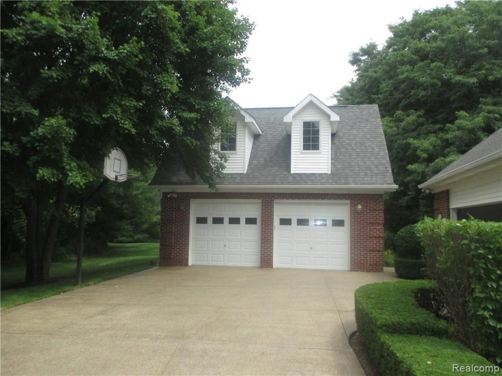 11465 Bruce N Lane Romeo, MI 48065 - Photo 18 of 43 2 Car Detached Garage .. Finished Upper Level .. Storage.. Man Cave .. You Decide!