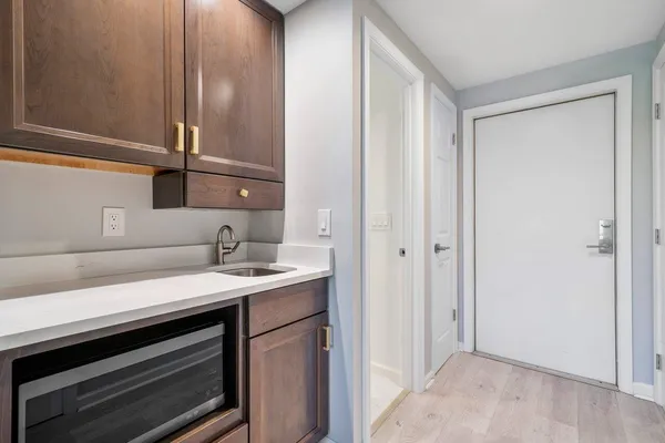 $3,950 | 11842 Pebblewood Drive, Unit 102, Wellington, FL 33414