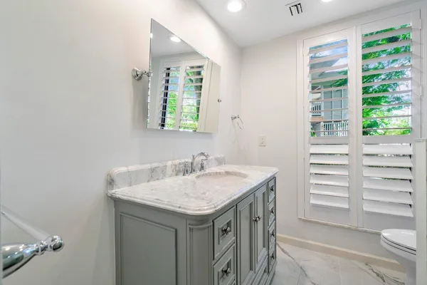 $3,950 | 11842 Pebblewood Drive, Unit 102, Wellington, FL 33414