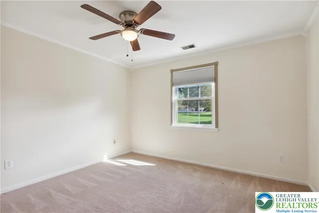 $1,950 | 110 Drift Court, Unit B, Bethlehem, PA 18020