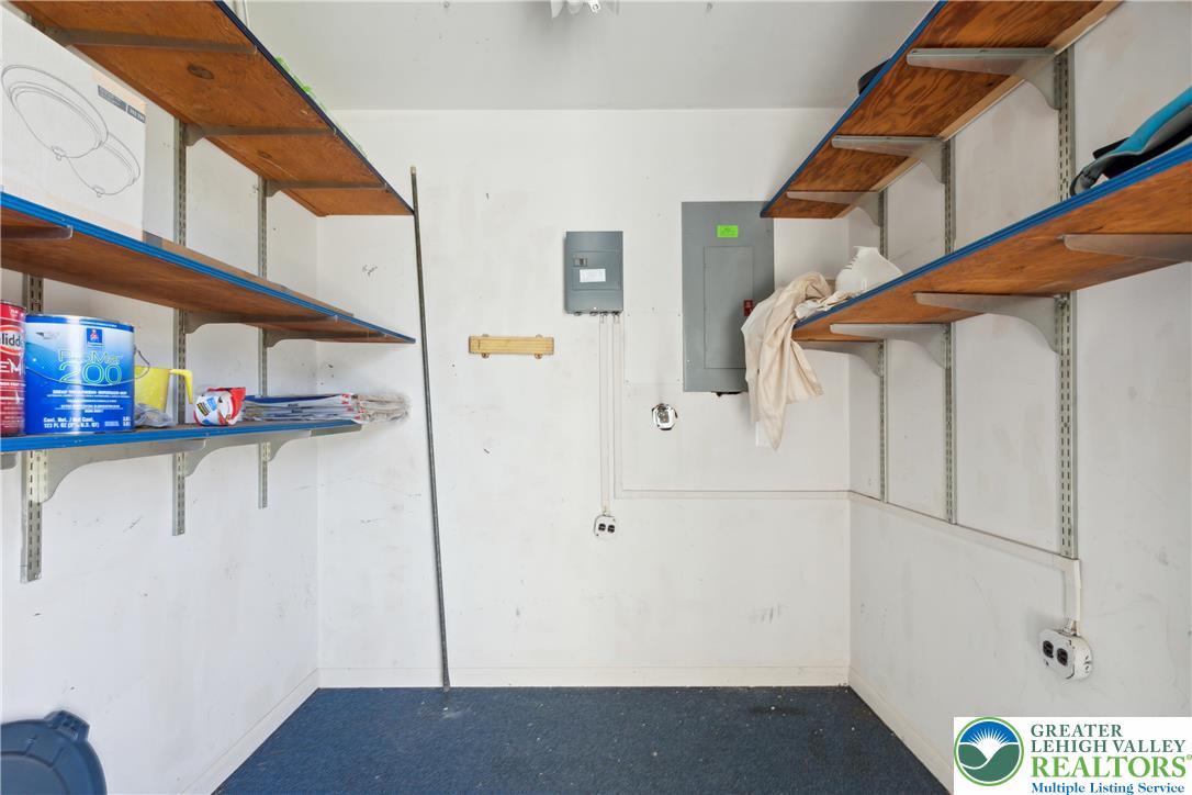 110 Drift Court, Unit B Bethlehem, PA 18020 - Photo 25 of 25 a view of entryway