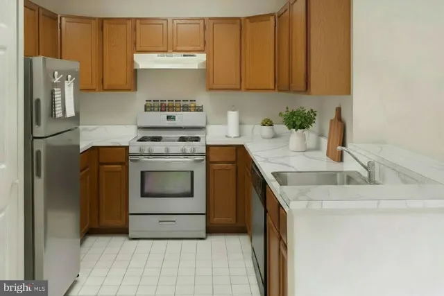 $175,000 | 102 Jumpers Circle, Unit 219, Baltimore, MD 21236