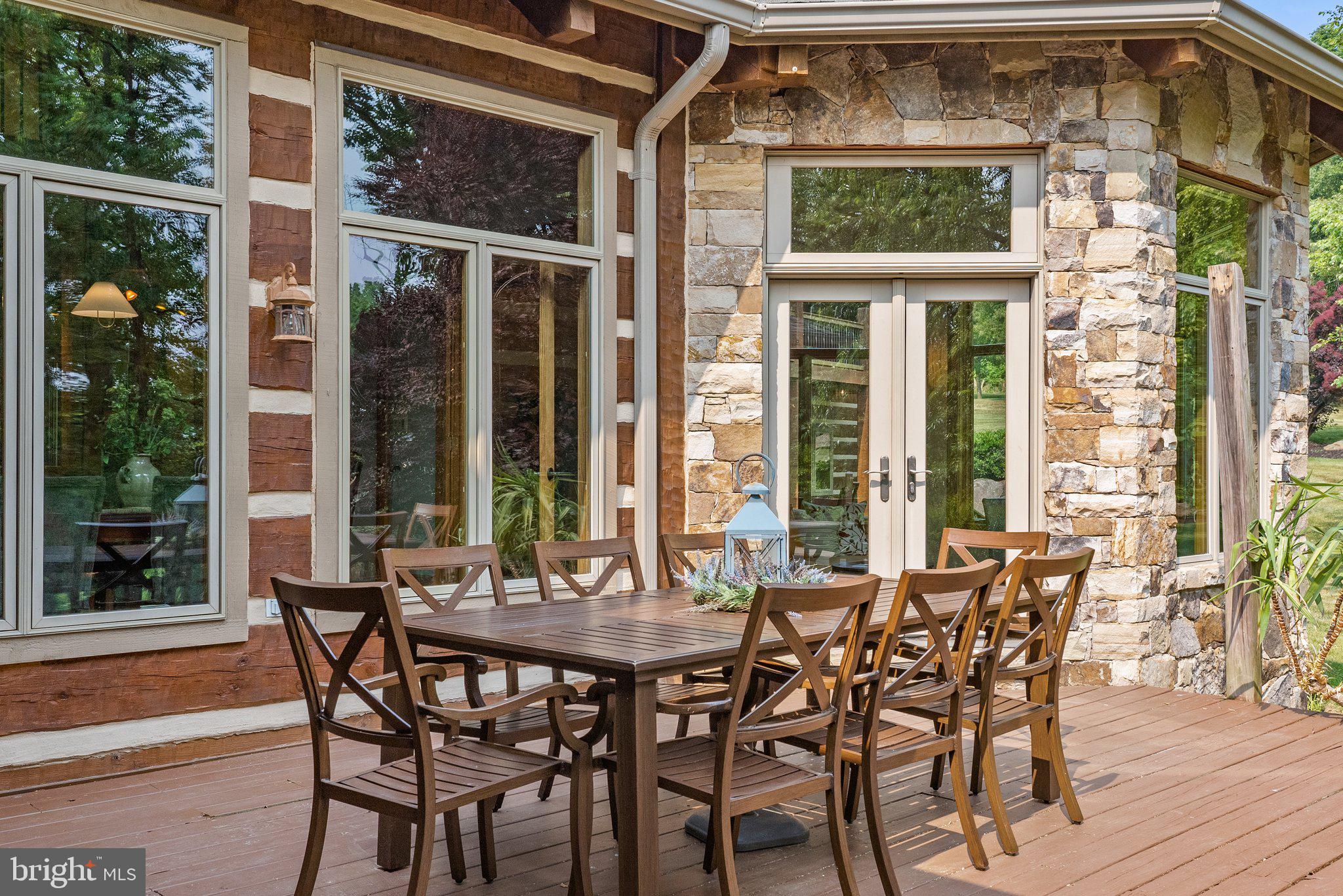 12904 Sagle Road Purcellville, VA 20132 - Photo 103 of 135 Outdoor dining steps from kitchen & sunroom