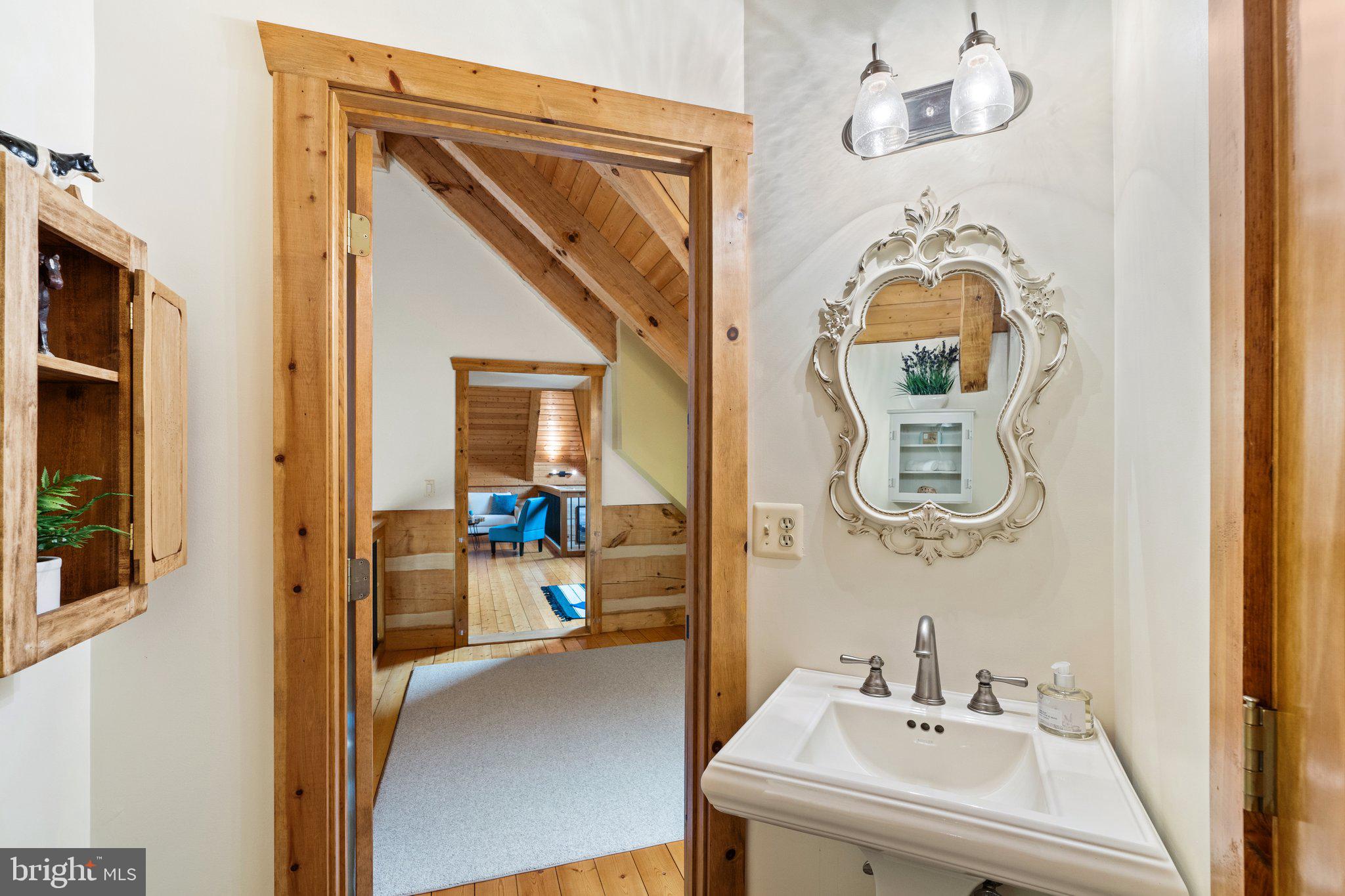 12904 Sagle Road Purcellville, VA 20132 - Photo 76 of 135 Great layout for sharing