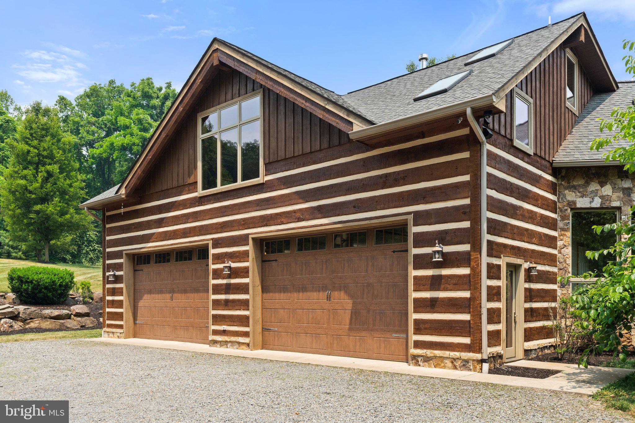 12904 Sagle Road Purcellville, VA 20132 - Photo 90 of 135 4 car garage w/ commercial grade doors