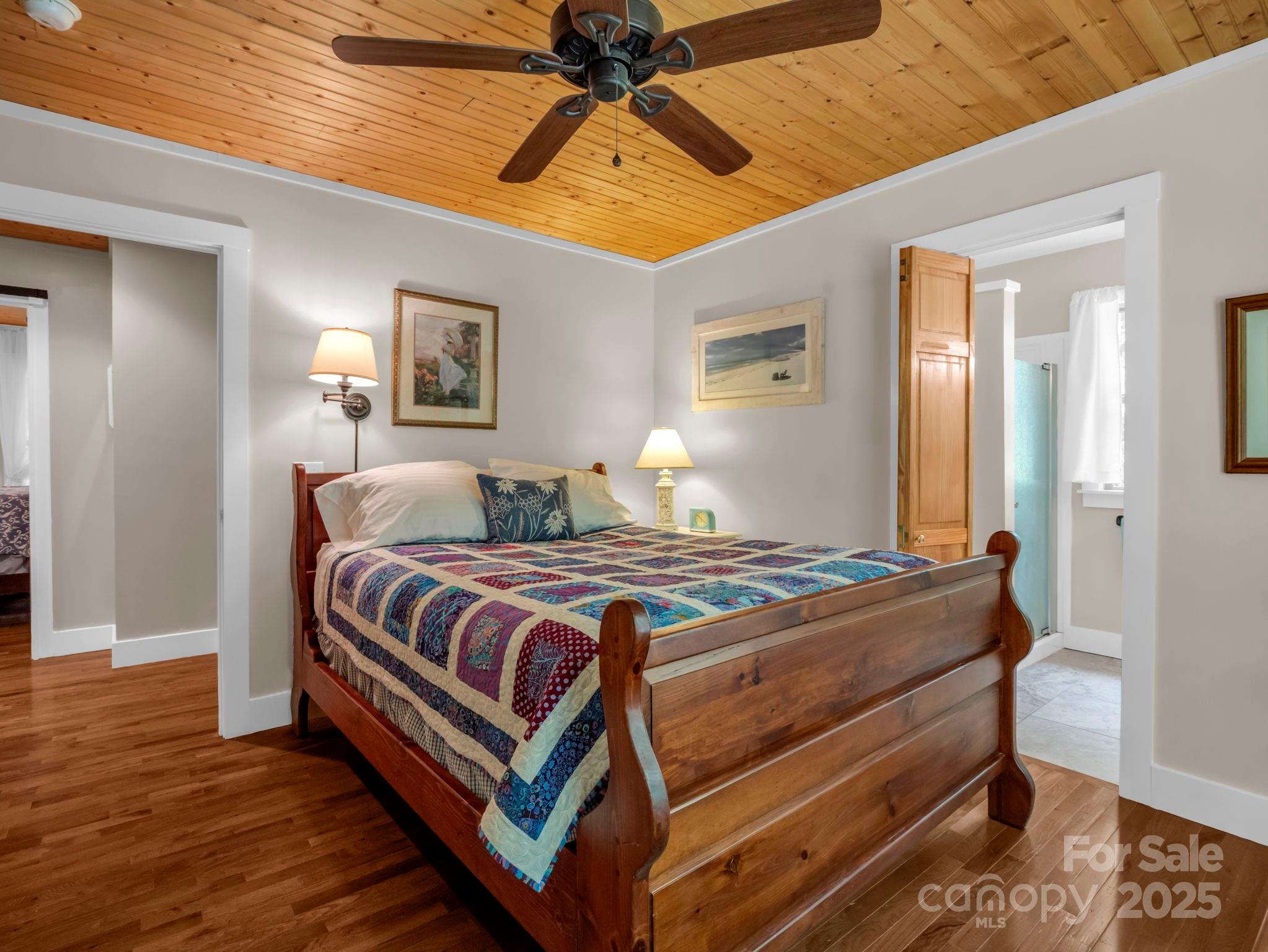 656 Cardinal Road Brevard, NC 28712 - Photo 23 of 37 Gallery Image 23