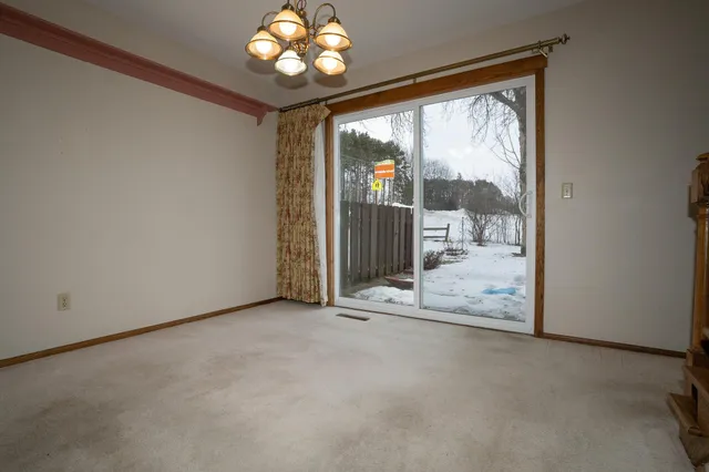 $225,000 | 434 East 11th Street, Unit L, New Richmond, WI 54017