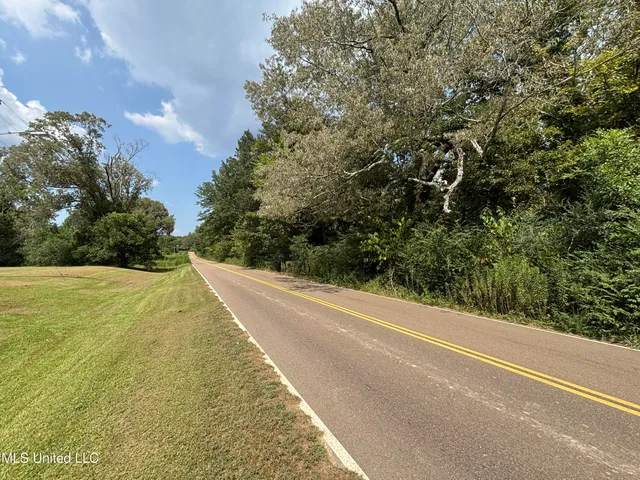 $695,000 | West County Line Road, Jackson, MS 39209