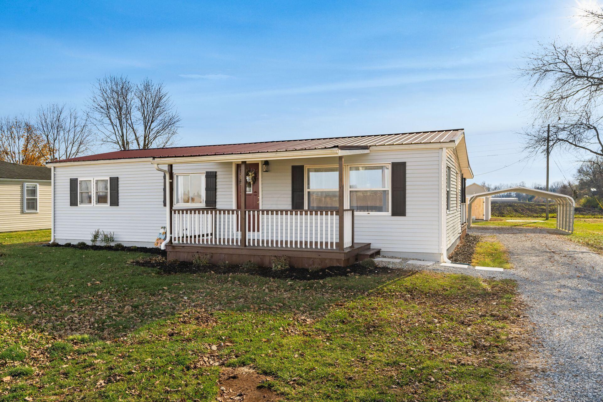 001_ Circleville OH 43113 USA