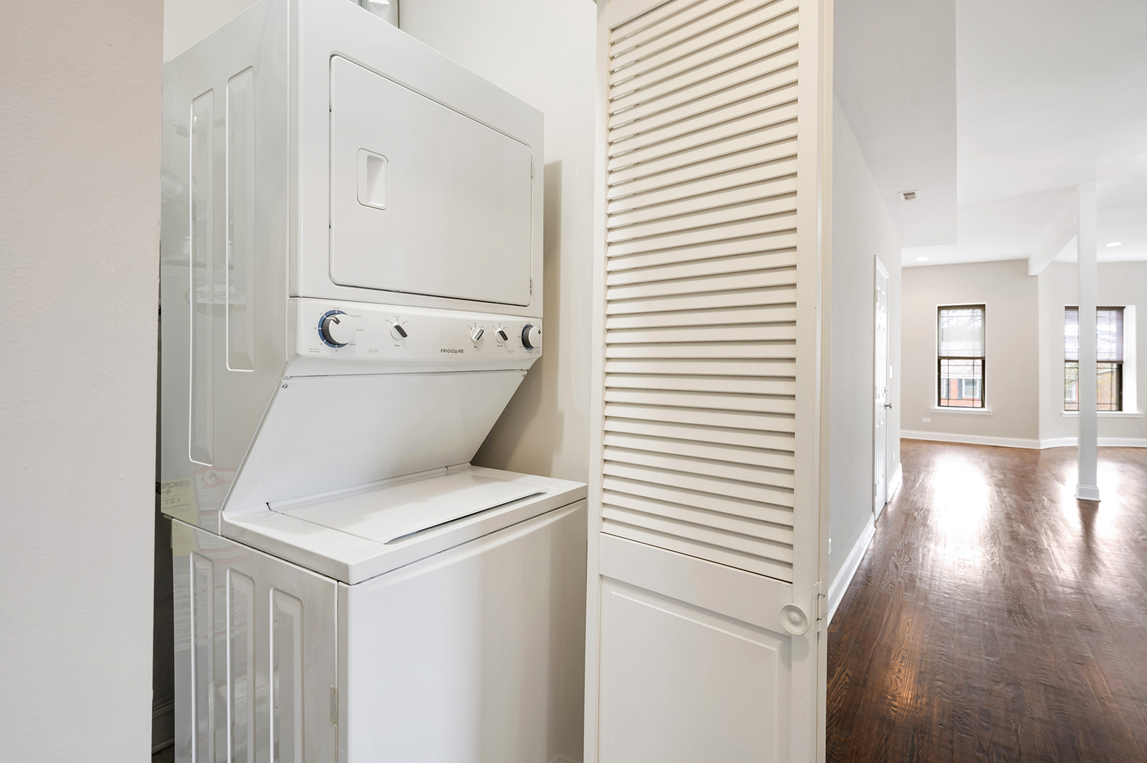 Undisclosed Address Chicago, IL 60653 - Photo 9 of 17