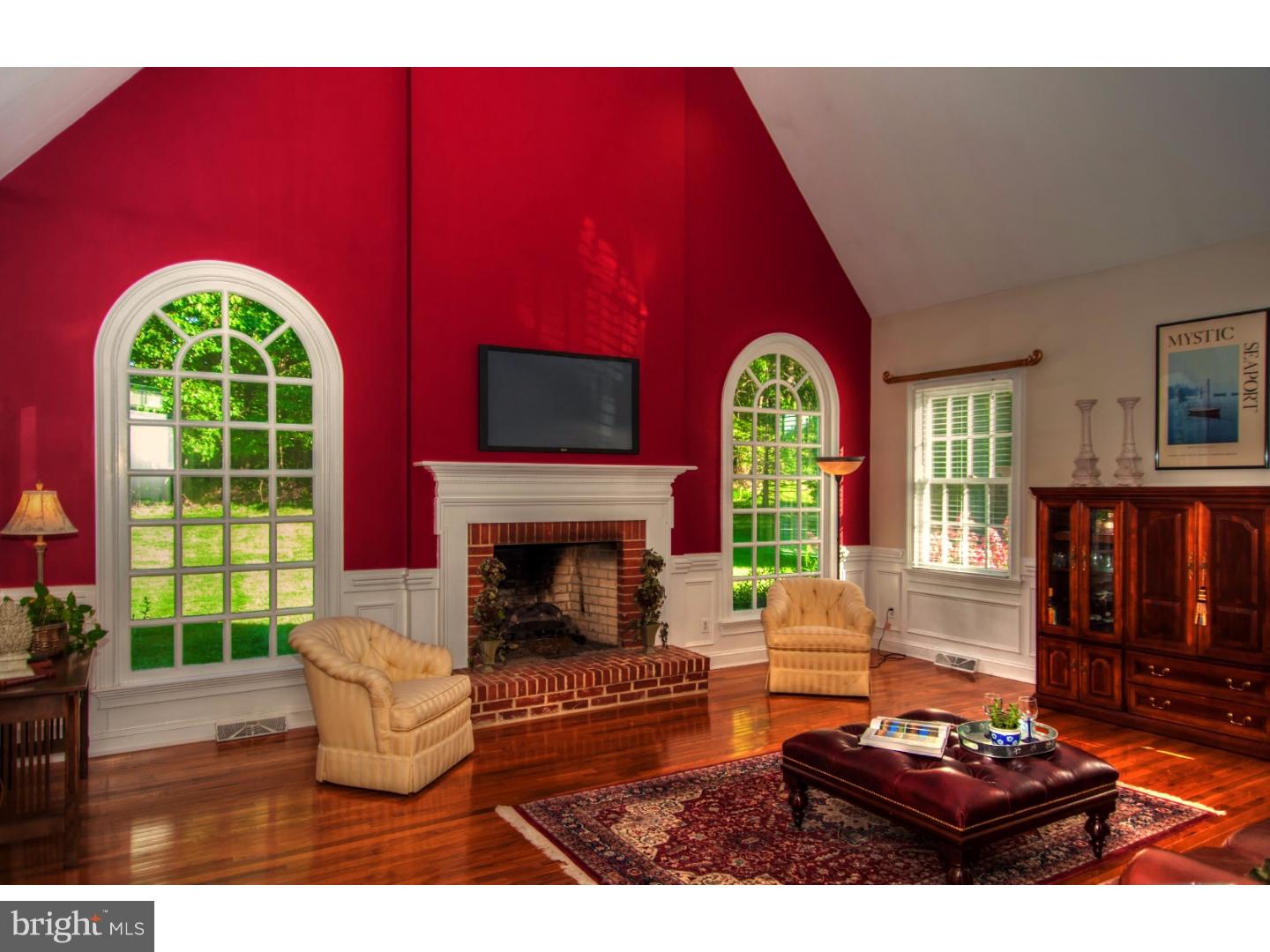 355 Ridge Avenue Newtown, PA 18940 - Photo 13 of 25 Gallery Image 13