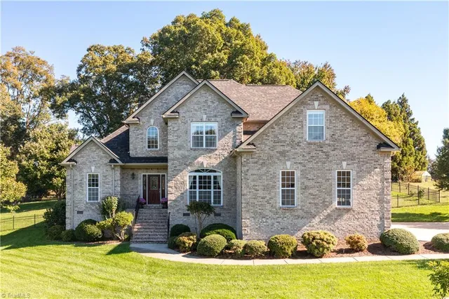 $719,950 | 5402 Effieham Street, Oak Ridge, NC 27310