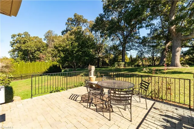 $719,950 | 5402 Effieham Street, Oak Ridge, NC 27310