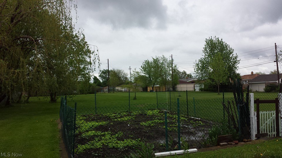 7085 York Road Cleveland, OH 44130 - Photo 20 of 23