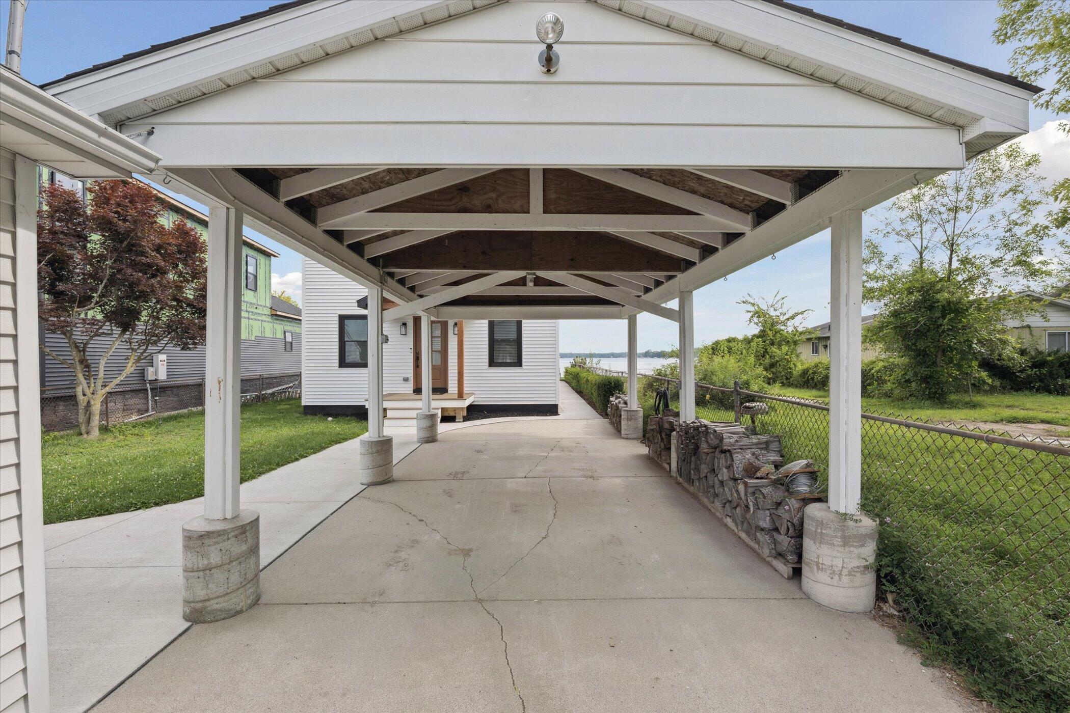 9098 Dexter-Pinckney Road Pinckney, MI 48169 - Photo 4 of 91 03-9098-Dexter-Pinckney-Rd-Pinckney-MI-4