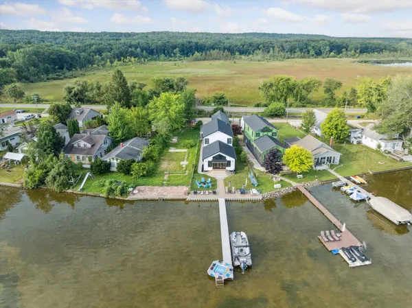 $1,399,000 | 9098 Dexter-Pinckney Road, Pinckney, MI 48169