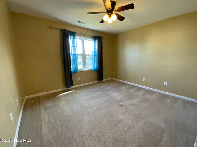 $1,725 | 302 Mann Street, Hubert, NC 28539