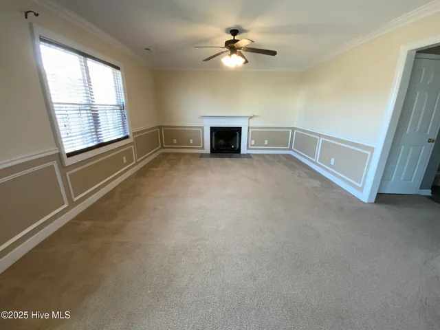 $1,725 | 302 Mann Street, Hubert, NC 28539