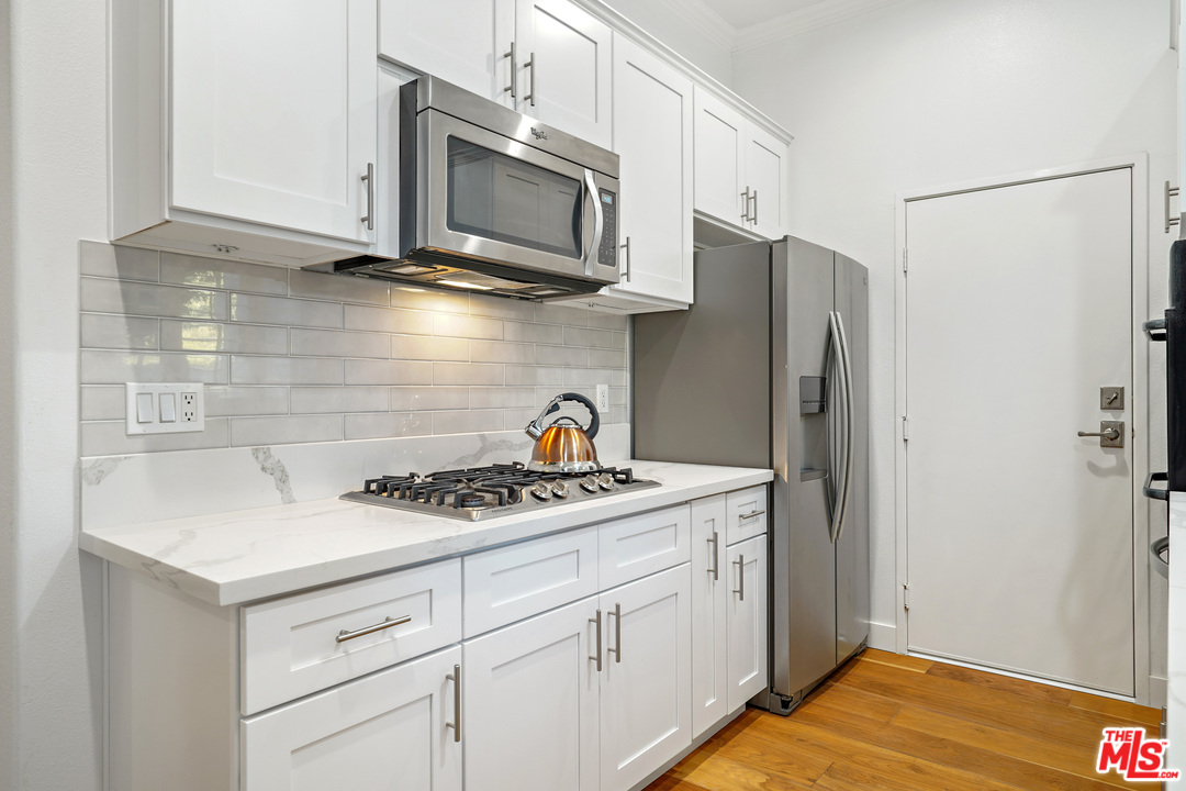 2222 Rockefeller Lane, Unit B Redondo Beach, CA 90278 - Photo 5 of 21