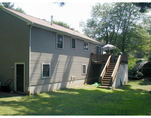 11 Cypress Road Holbrook, MA 02343 - Photo 2 of 4