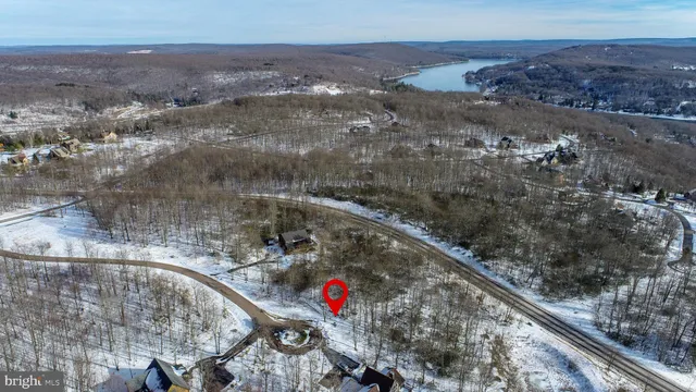 $69,900 | 93 Black Diamond Court, McHenry, MD 21541