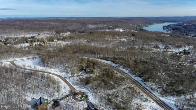 $69,900 | 93 Black Diamond Court, McHenry, MD 21541