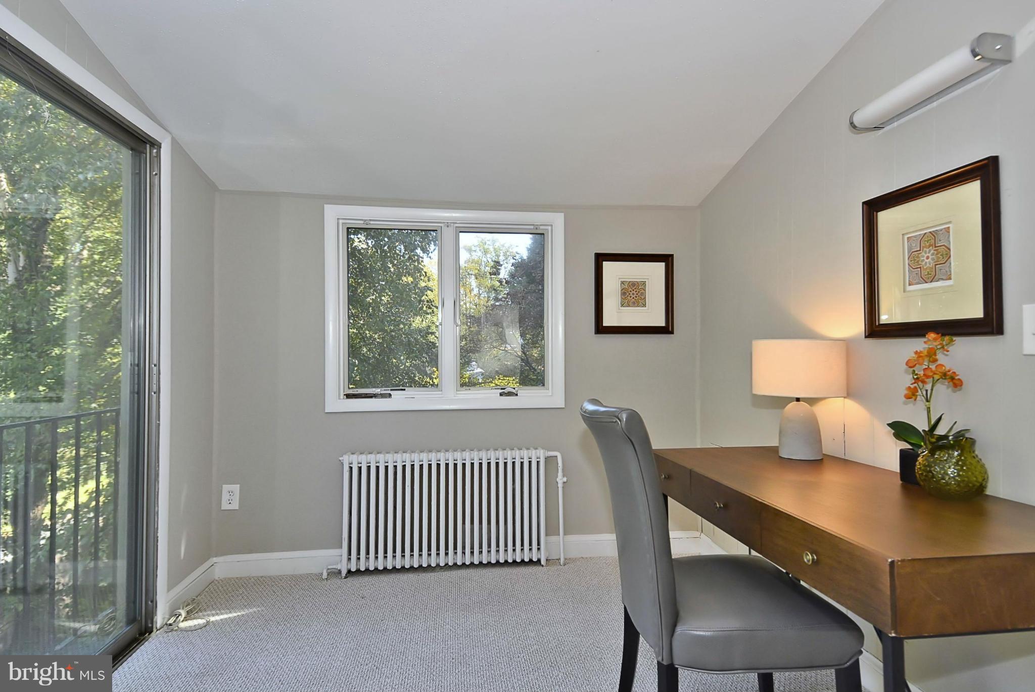 3711 Reno Road Northwest Washington, DC 20008 - Photo 16 of 29 Sitting Room