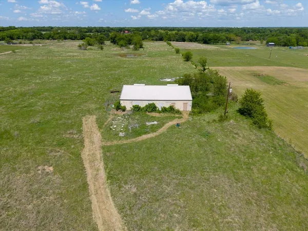 $216,795 | 1776 Rs County Road 1610, Lone Oak, TX 75453