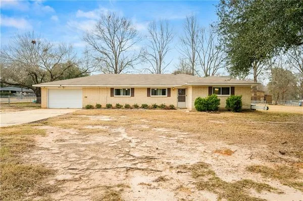 $168,000 | 1022 2nd Street, Dry Prong, LA 71423