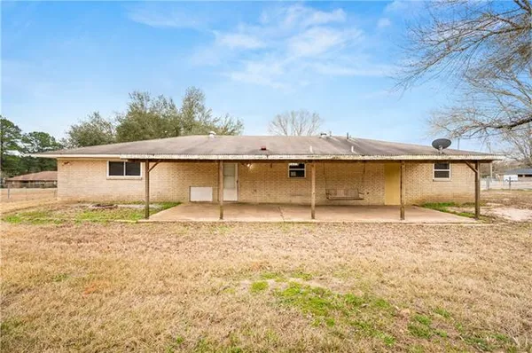 $168,000 | 1022 2nd Street, Dry Prong, LA 71423