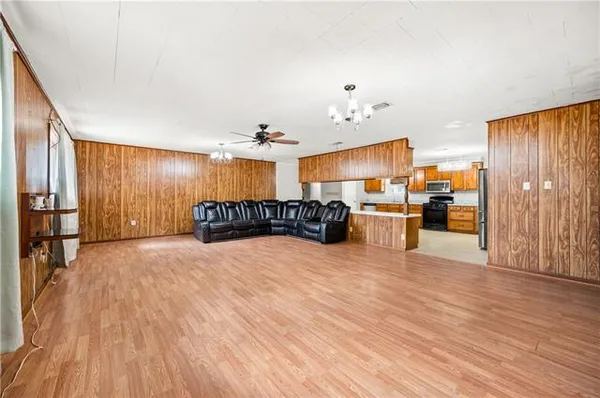 $168,000 | 1022 2nd Street, Dry Prong, LA 71423