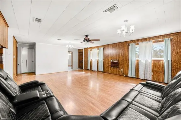 $168,000 | 1022 2nd Street, Dry Prong, LA 71423