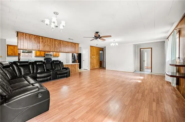 $168,000 | 1022 2nd Street, Dry Prong, LA 71423